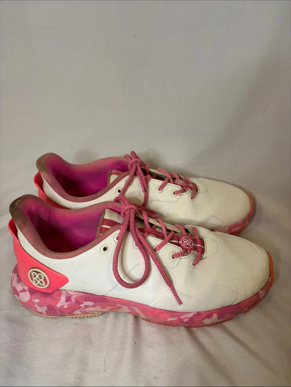 G/FORE Women's Camo Sole Spikeless Golf Shoes Pink Size 8.5